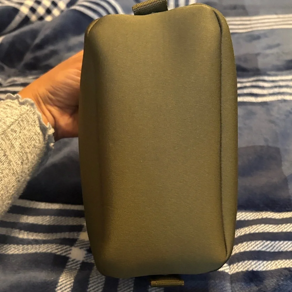 Dagne Dover Toiletry Bag (Green Olive) - Picture 5 of 8